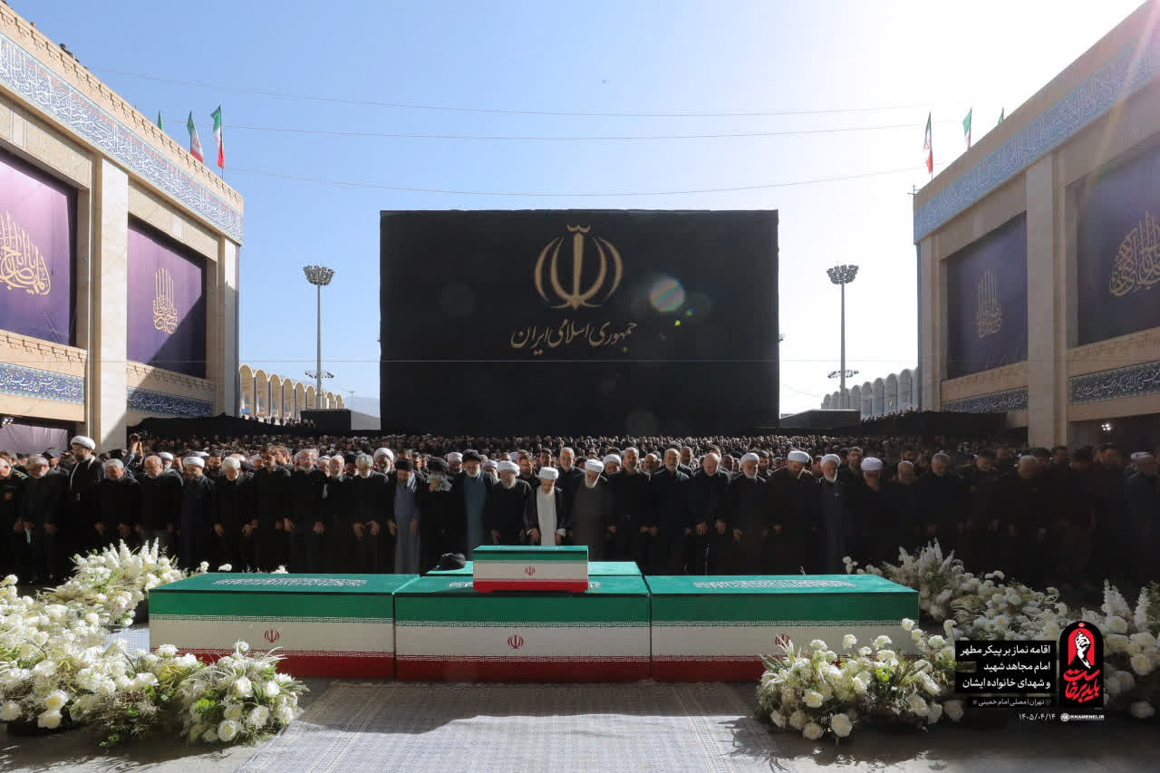 بدرقه آقای شهید ایران